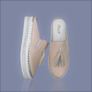 Leather Slides with Tassel Blush