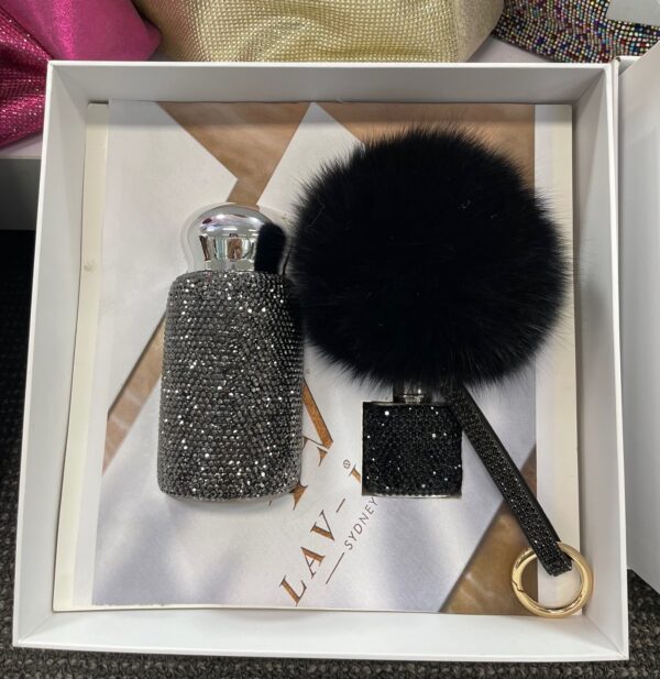 Black Pom & Pour Gift Set